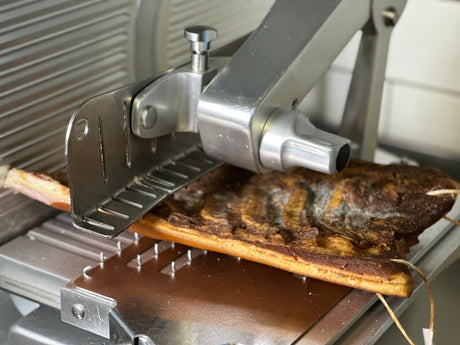 Koflers Pancetta affumicata senza nervetti 2/4 kg